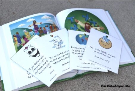 Children's Bible with memory Verse Cards